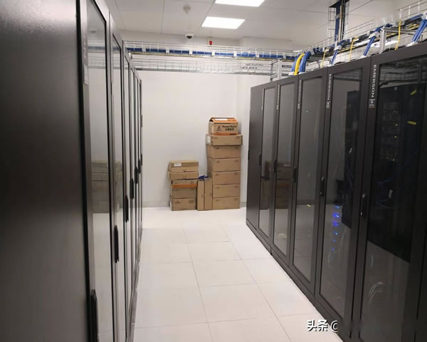 How To Choose The Right Singapore Cn2 Server Provider